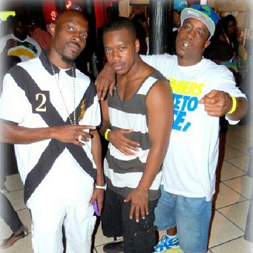 GET MONEY BITCH........T.F.G.