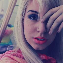 Loja nova com novidades!
Contato: biiah@live.com