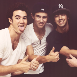 I'm your biggest fan @nickjonas @kevinjonas @joejonas