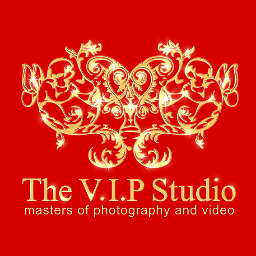 Photography:
Weddings, Corporate, Llifestyle
Videography:
Weddings
Cinematography
Corporate
Lifestyle