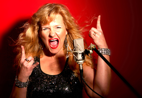 Record Label Acclaimed Vocal Coach to the stars! Singer with Aphrodite, lover of life, tea & dogs.  Slightly bonkers, Sennheiser endorsed rock chic!