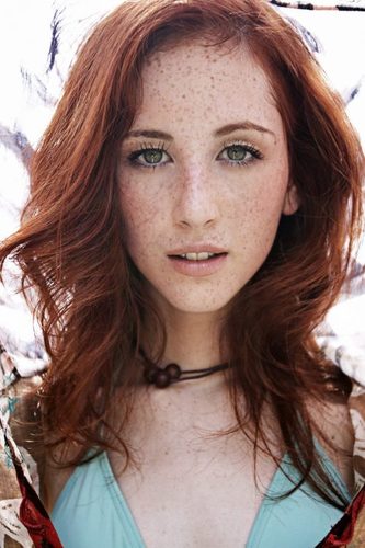 Innocent little girl. Orphaned. Not too good with people. But, what're you going to do. Shapeshifter/Demon. Sammys little princess.