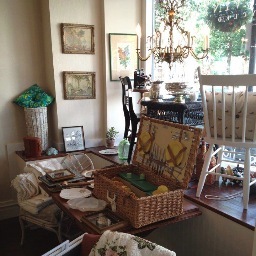 VeryVintageBC's profile picture. Very Vintage Upcycled Chic offers an eclectic mix of well curated vintage finds. 
Home. Garden. Gifts. Collectibles.