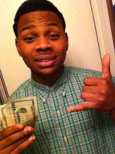 #RICHFOREVER #FREETONIO #ILMKIDS
HEARD AH NIGGA HOLLA RYAN MAKE ME CATCH A BODY, CLOSET FULLA KICKS NO I DONT KNO KARATE!