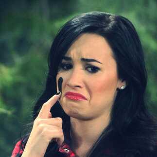 The love is louder than the pressure to be perfect Heey,Lovatics here! Since:29/08. FC da 1D: @Batatinhada1D_ . Adm's: Cah,Juh,Tef (;