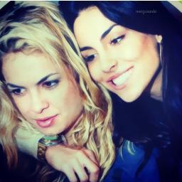 LuMel... Amo Mto *----* Sim Tbm Amo os outros d++ e sou LuAr . LuMel = My Inspiration ^-^