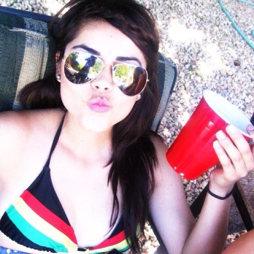 IzeeLaa's profile picture. 