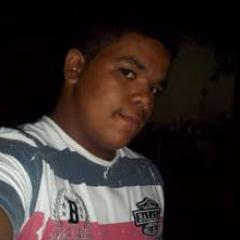 eu moro no ceara numa cidade pequena chamada mauriti sou amigo de verdade. amigos eu tenho q sao de verdade