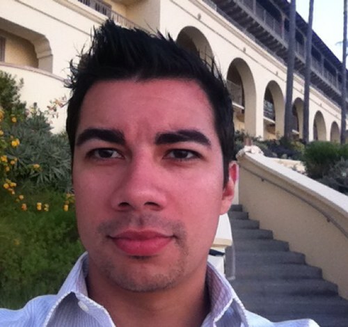 UptownRob247's profile picture. The Stylin', profilin', limousine riding, jet flying, kiss-stealing, wheelin' n' dealin' son of a gun!