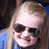 Lyndsey (@lyndste) 's Twitter Profile