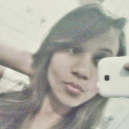 - 14 aninhos, baixinha, chata, feia, estressada, fofa, meiga & completamente ciúmenta *o* !