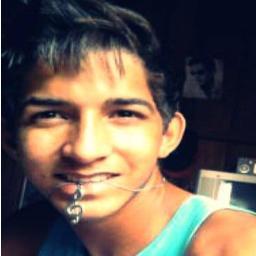 Ser Humilde Não significa q Podemos Deixar as Pessoas Pizar na gente :P '     
http://t.co/dw6J9lz7Yt