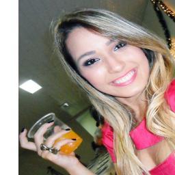 A vida é cheia de escolhas,e eu escolhi ser feliz e ponto final !