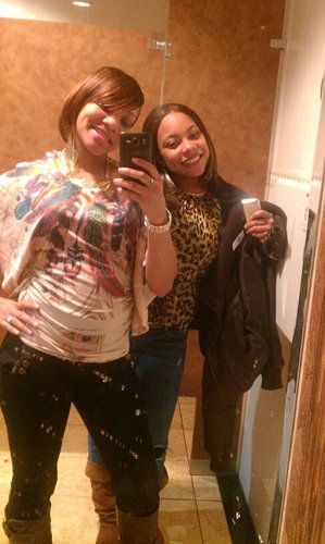 VERY FRIENDLY,OUT-GOING PERSON..INDEPENDENT CHICK..WHO GIVES 2 F**** ABOUT FRIENDS