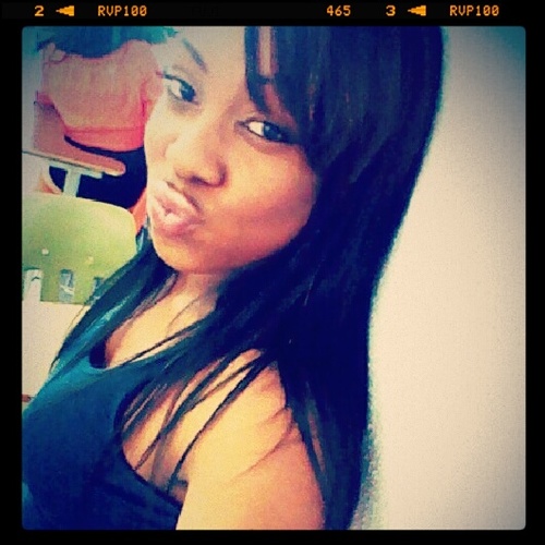 Dont test me you will not pass. 

Money ova niggas , get $$$ money bitches.

Cant trust none.

Keep in mind....
_Neva run after ah nigga!