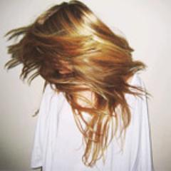 14. Radiate Love. { @dancemezayn }