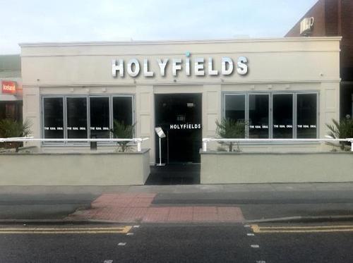 New Sexy, Sophisticated, Strictly over 25's Bar. Open Thurs-Sun 7pm-1am