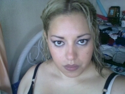 Hola busco solo buenas amistades jejej