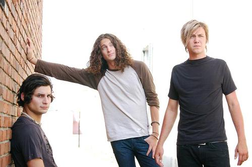 rhymestoriots's profile picture. 