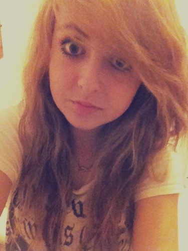 Sam 15
Music is my life.
I'm in love with numerous band members it hurts.