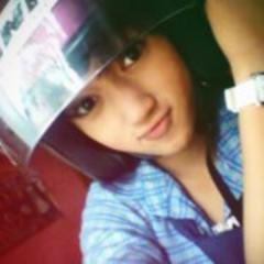 fikhaa,,hObii q main gitar+ng'drum^_^cita''ku jadi dokter(semoga tercapai,,amiinnnn)hehehe...
