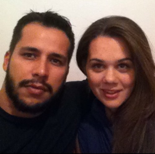 Apaixonada por Jesus, amo meu marido e sou tenho um carinho enorme pelos meus filhos!!! E nada me satisfaz mais do que estar com Jesus e minha Família