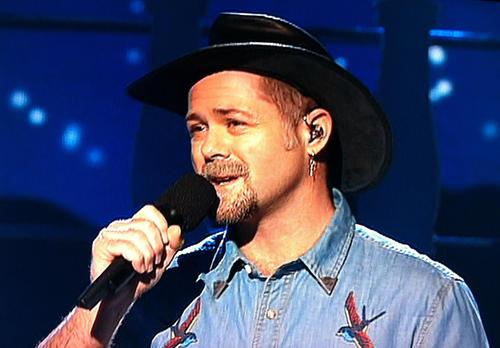 Australian country singer / songwriter / entertainer.