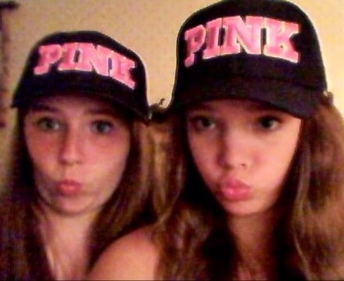 2 awesome gurlfriends just luving life & having so much fun! party on!!!
