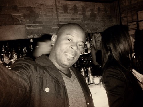 Brownseed's profile picture. Shoeaholic and Engineering Technologist. Lover of Fashion, Music,Cycling, Soccer, Basketball and Running. Husband of @JenksSchmenks.