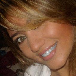 Ñ mude sua natureza se alguém te faz algum mal; apenas tome precauções. Alguns perseguem a felicidade, outros a criam. FELIZ!!
