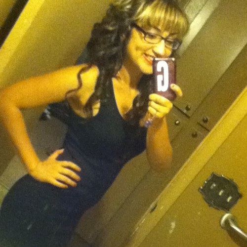 Class2012#jet life,the follow button is rite ther:p,ifollow bak:)ff ,tiktokkk