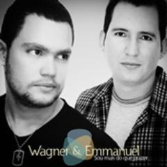 Dupla Caruaruense formada em 2012 para somar a cultura local e regional com canções de qualidade lírica e instrumental, sob o estilo Sertanejo Universitário.