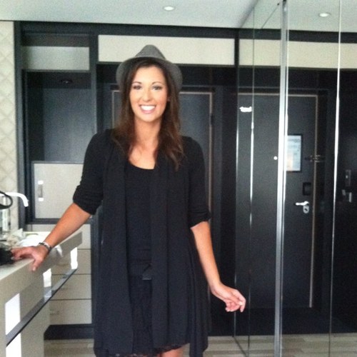 selinafoxy's profile picture. 