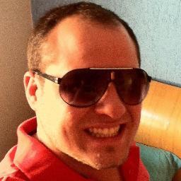 feliperoxo's profile picture. Antes ser idiota para as pessoas, que infeliz para si mesmo.