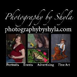 I am a professional photographer photographing throughout Arizona. I shoot portraits, events, commercial and fine arts.