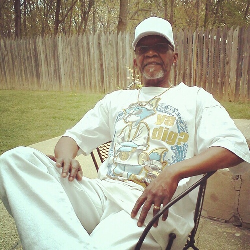 bigdaddysky's profile picture. back in the USA