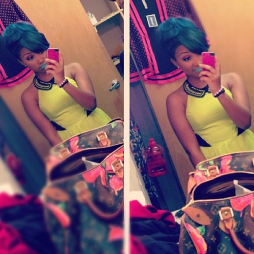 I'm 1/3 of the hottest new girl group The OMG Girlz this is my OFFICIAL PAGE! Follow our group page @THEREALOMGGIRLZ (: