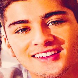 Hey guys! I`m Amira and I`m a Directioner! I love to sing,so follow me cuz I follow back and I love my Followers! #1DFamily
