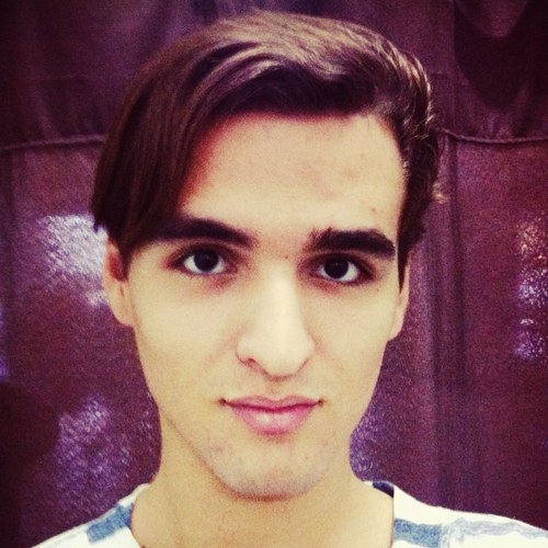 msn: hugolvr16@hotmail.com

yahoo messenger: hugobosshotlvr18
aim: hugobosshot
tumblr: http://t.co/L7Xbi97vul