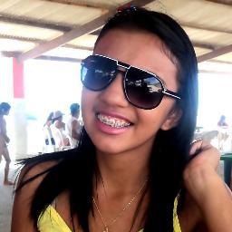 É como se o destino me obrigasse a te encontrar , é como se eu nascesse nesse mundo pra te amar ♫ Leandro ♥