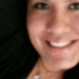 Amante de las pequeñas cosas y los viajes. Vivo sin planificar y soy fan de los que sonrien. Me considero una chica con suerte en pocas palabras, Bienvenidos!