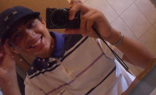 Não Tenho Dolce & Gabbana Maiis Soo Boom Na Càmaa.. *-* So Seguir ..