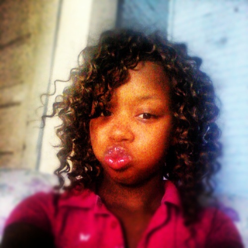 {I'm Kute}...{Intellagent}...{nd a HOT temper}..!!..¡¡im like a firecracker..!!