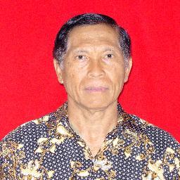 Lahir 16-04-1939 di Gianyar. Sarmud FKIP Malang 1961.