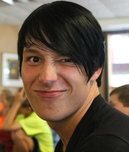Rocket ship builder, loves pizza, master of origami, skinny jean rocker. I love Jesus.