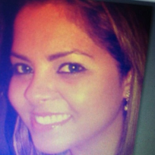 Cirurgiã Dentista há 17 anos pela Universidade de Cuiabá , funcionária pública há 16 anos no MT, Especialista em Odontologia do trabalho há 14 anos.