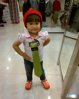 ojijio's profile picture. Twit less, observe more