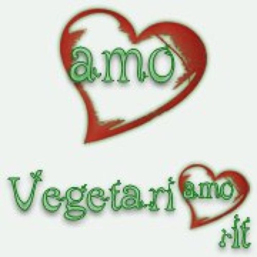 vegetariamo.it aiuta i vegetariani a imparare a cucinare senza carne attraverso video e tutorial.