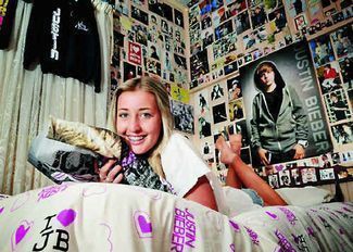 I Love Justin Bieber, I will marry him one day!!!! Belieber 4 LIFE!!! 3 3 3 I Love Brisbane!! ILL NEVER MOVE :) ILY FRIENDS AND FAMILY xoxo