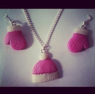 Craft designer and maker. Lover of arts, crafts, music, food and fashion.
